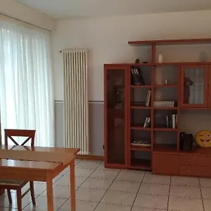 επισκεφθείτε το ξενοδοχείο